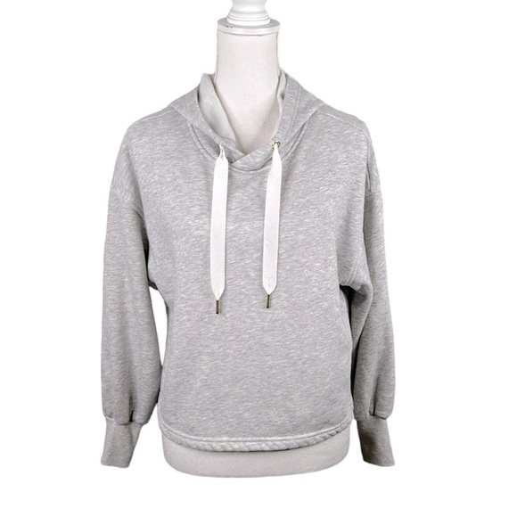 Old Navy Gray Heathered Cropped Hoodie Sweatshirt Size XS - Picture 1 of 6